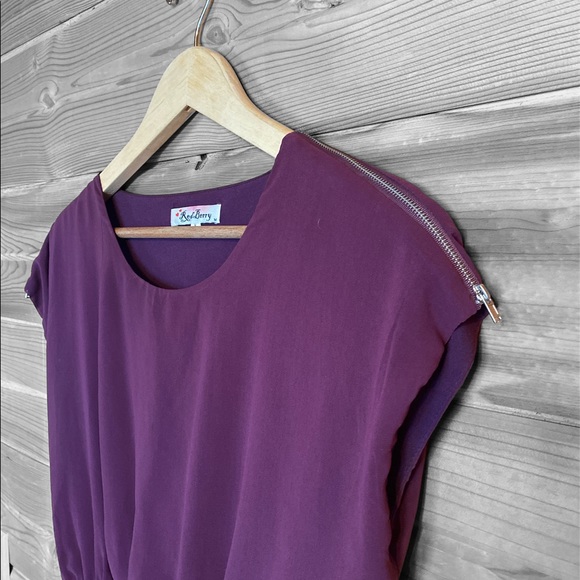 Red Berry Purple Pleated Skirt Dress Women’s Size Medium - Picture 3 of 4